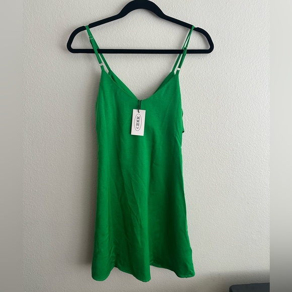 Green Drawstring Ruched Slip Dress - Picture 2 of 2